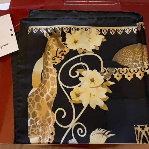 Salvatore Ferragamo Accessories - NEW SALVATORE FERRAGAMO silk scarf black with jungle pattern 16.5” square